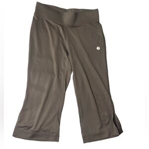 Bornfit Wms Sz XS Brown High Waisted Hidden Tie Capri Workout Capri Leggings